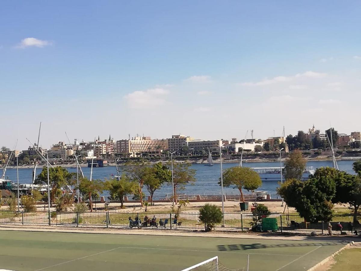 Nile Roof Hotel& Restaurant ルクソール エクステリア 写真